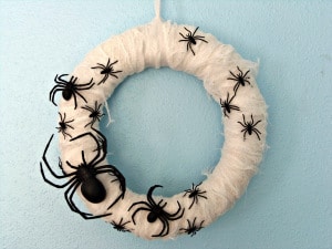 spooky spider mummy wreath