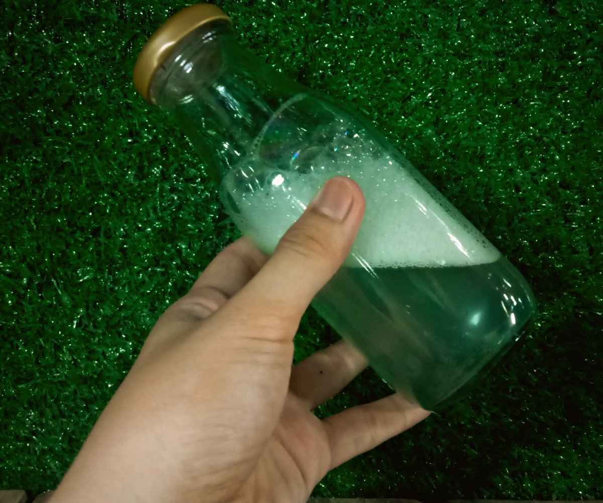 How To Clean Mirrors Crafty Little Gnome